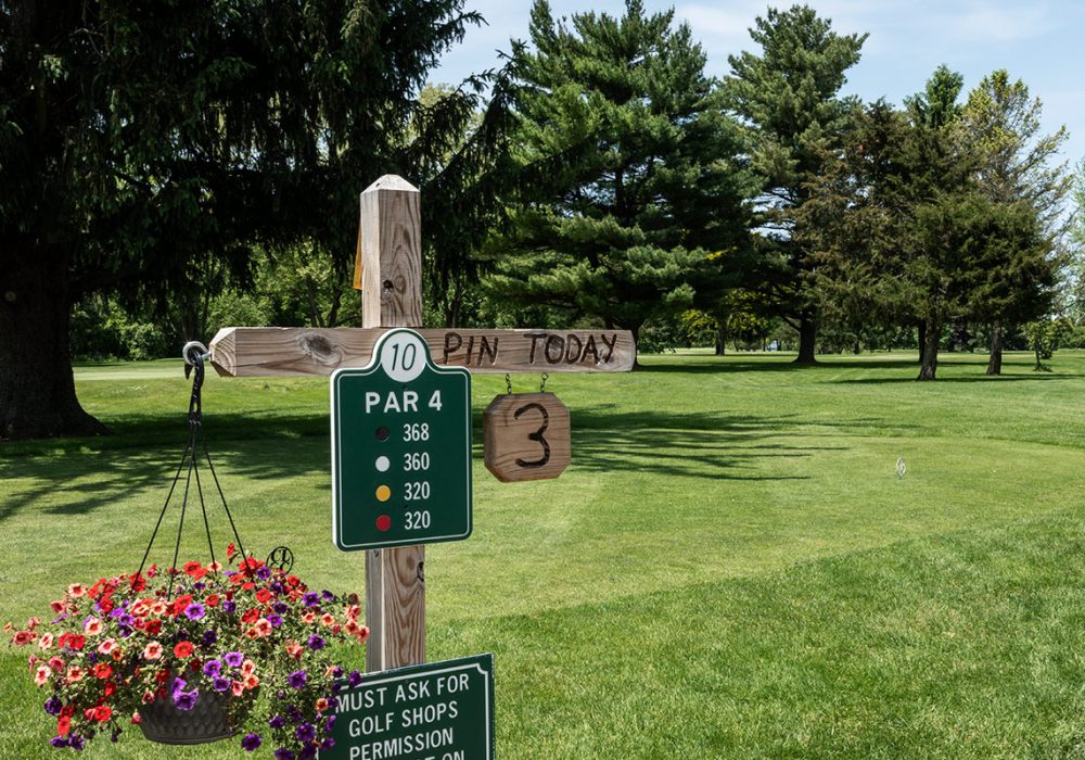 Cedar Lake Golf Course hole 10 marker