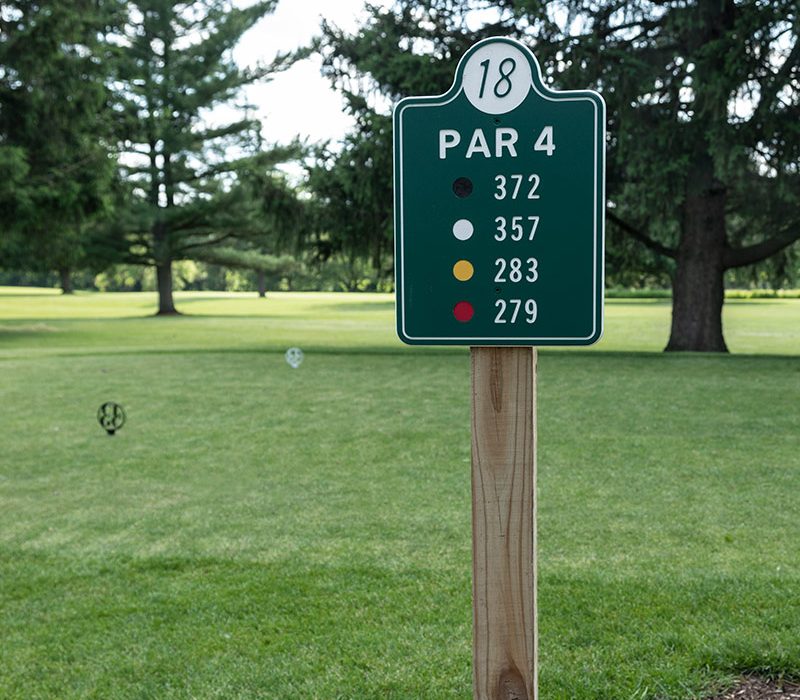Cedar Lake Golf Course hole 18 marker